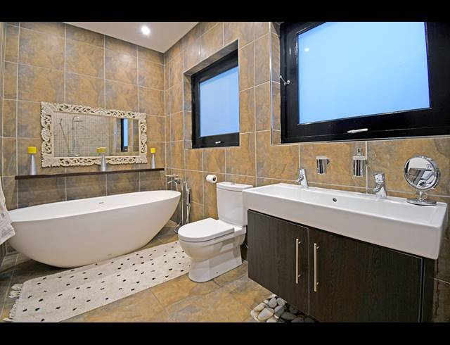 4 BEDROOM HOUSE FOR SALE IN BEDFORDVIEW